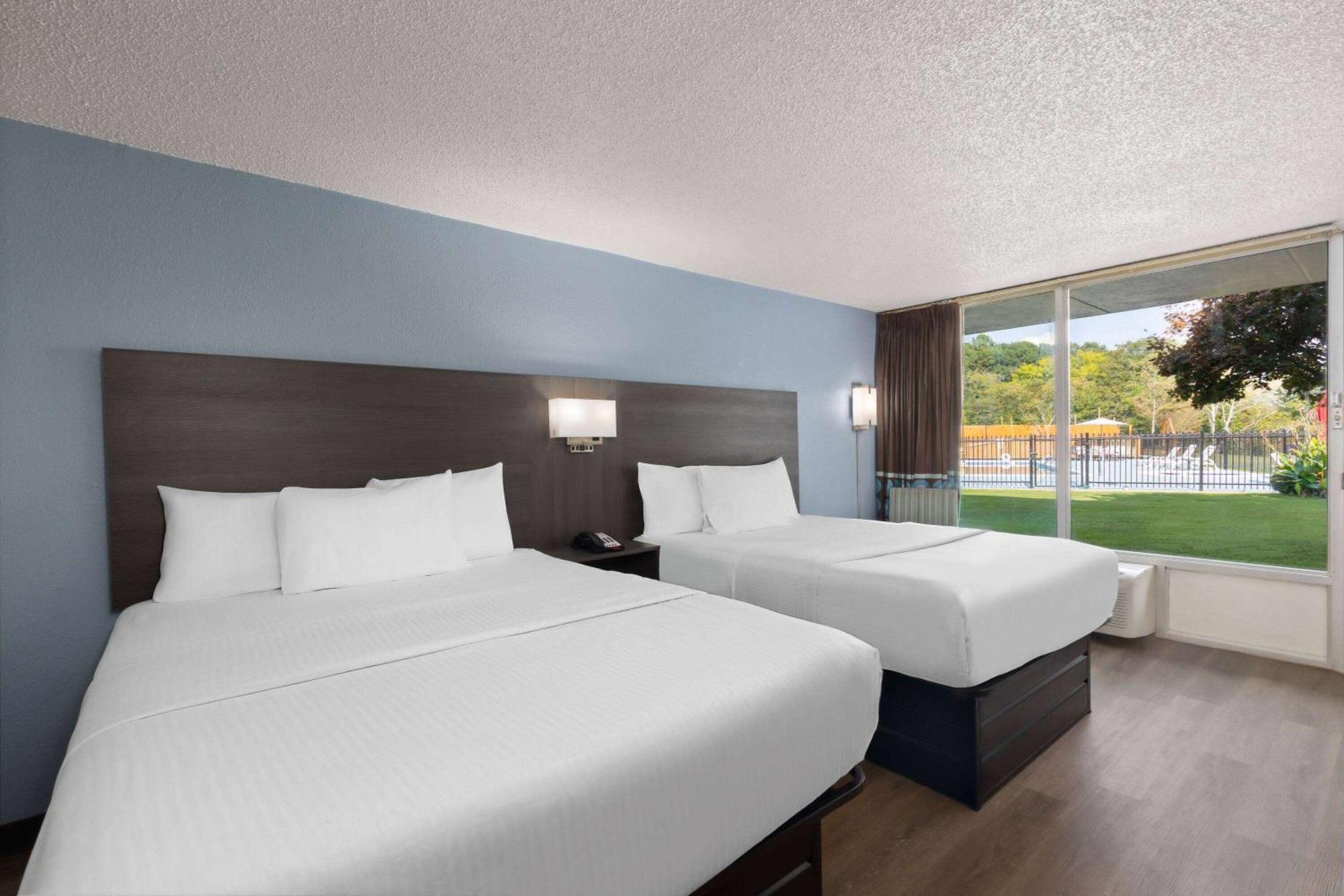 Super 8 By Wyndham Riverside Al Zewnętrze zdjęcie