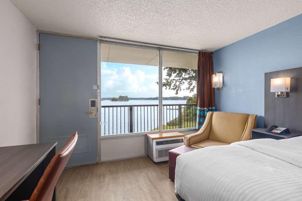 Super 8 By Wyndham Riverside Al Pokój zdjęcie